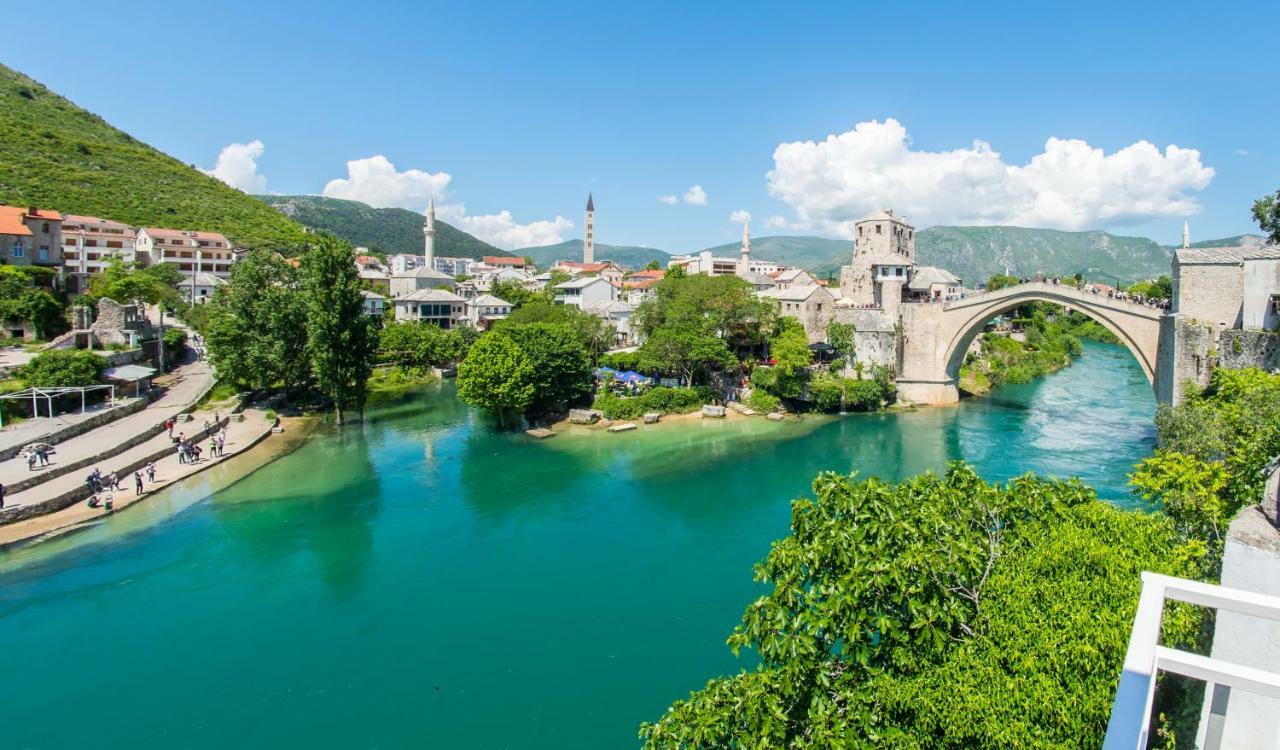 Next To The Old Bridge Apartments Mostar Exterior photo