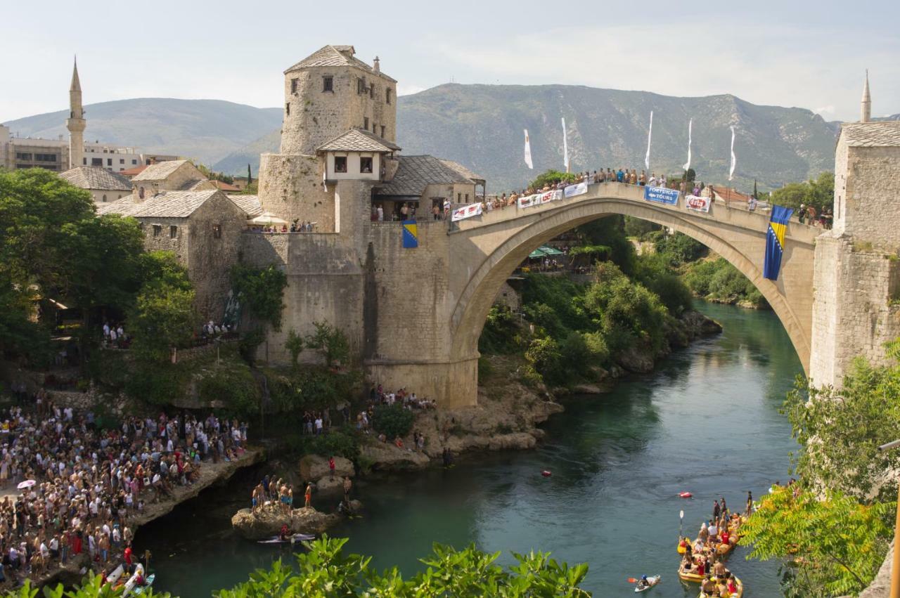 Next To The Old Bridge Apartments Mostar Exterior photo