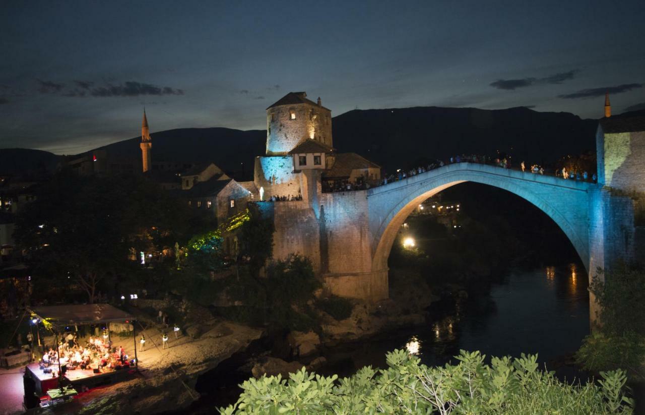 Next To The Old Bridge Apartments Mostar Exterior photo